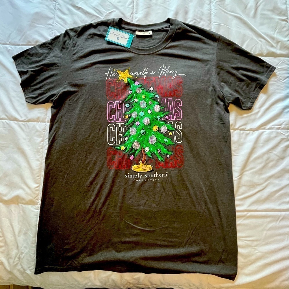 Simply Southern “Have Yourself a Merry Christmas” Size Small.